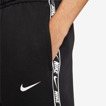 Nike Tape Jogger Black