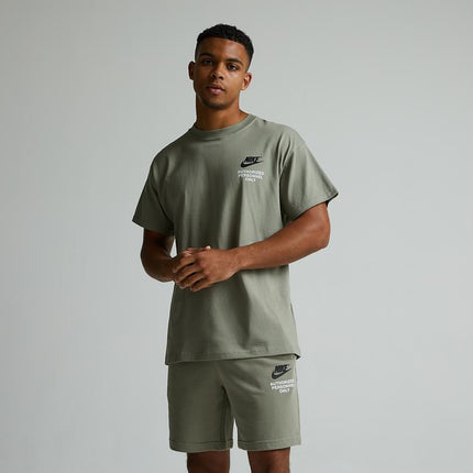 Nike Sportswear Authorised T-Shirt & Short Set Olive