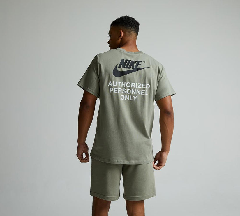 Nike Sportswear Authorised T-Shirt & Short Set Olive