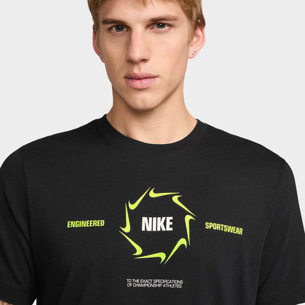 Nike Sportswear Men's T-Shirt Black/Neon