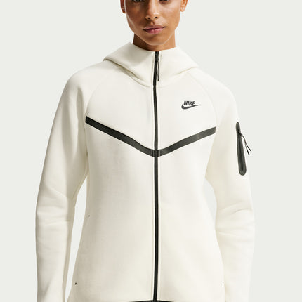 Nike Tech Fleece Hoodie Cream