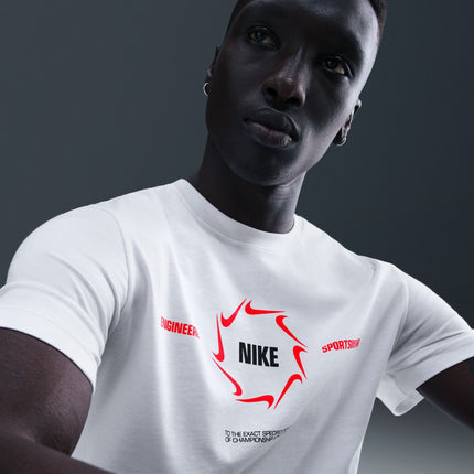 Nike Sportswear Men's T-Shirt White/Red