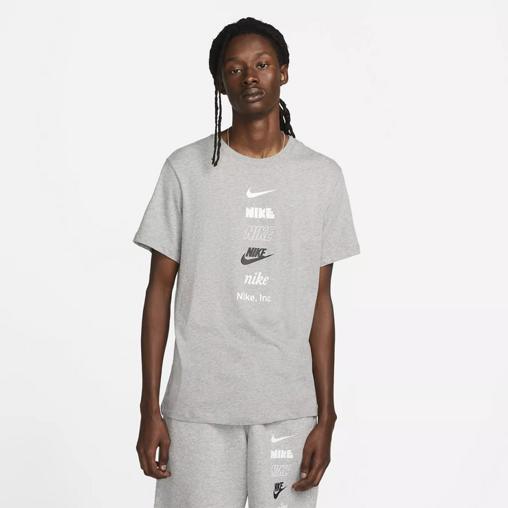 Nike Multi Stack Club T-Shirt Grey