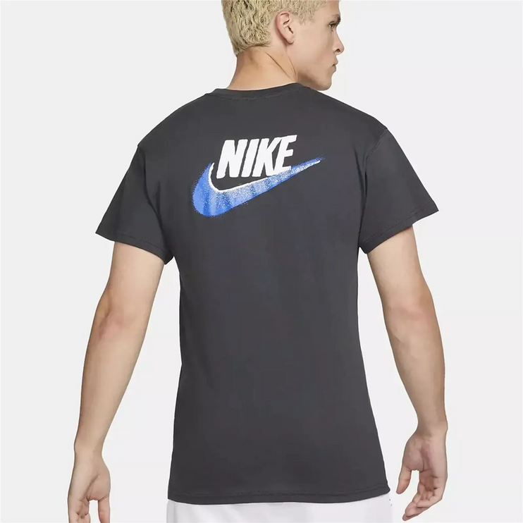 Men's Nike Triple Swoosh T-Shirt