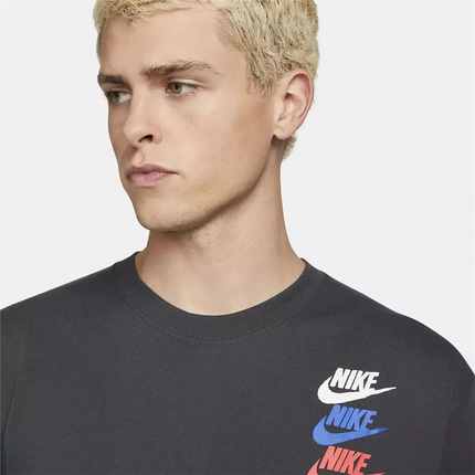 Men's Nike Triple Swoosh T-Shirt