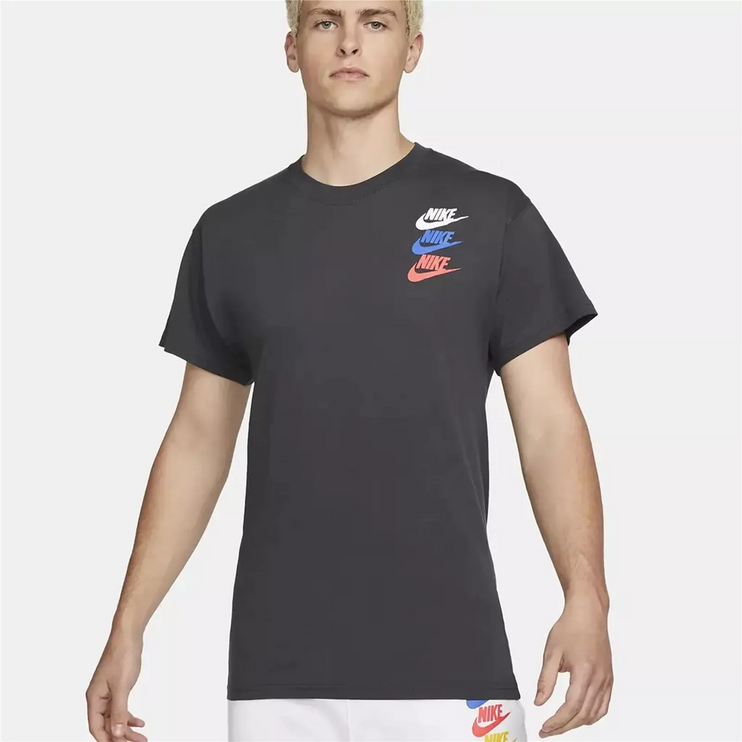 Men's Nike Triple Swoosh T-Shirt